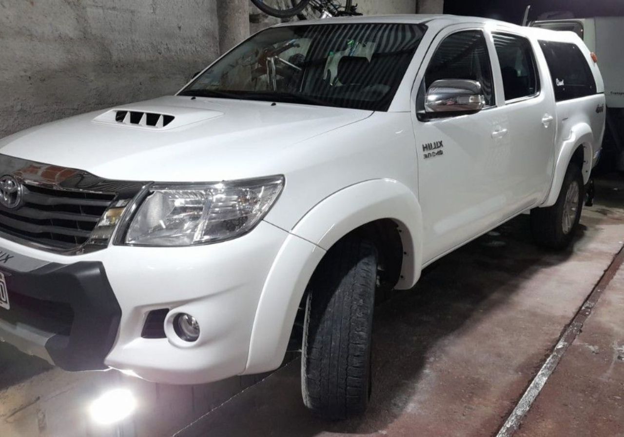 Toyota Hilux Usada en Mendoza, deRuedas