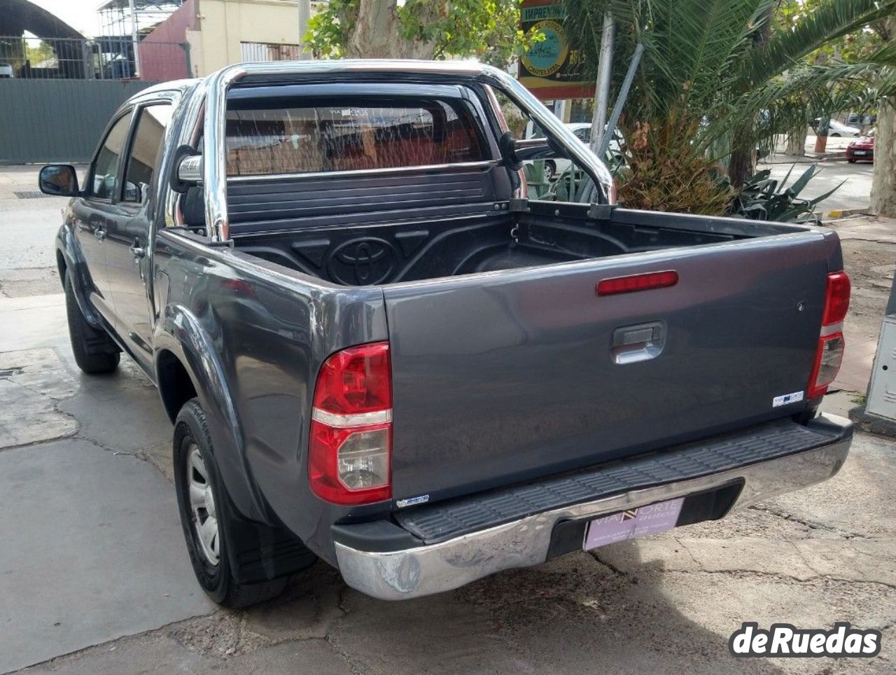 Toyota Hilux Usada en Mendoza, deRuedas