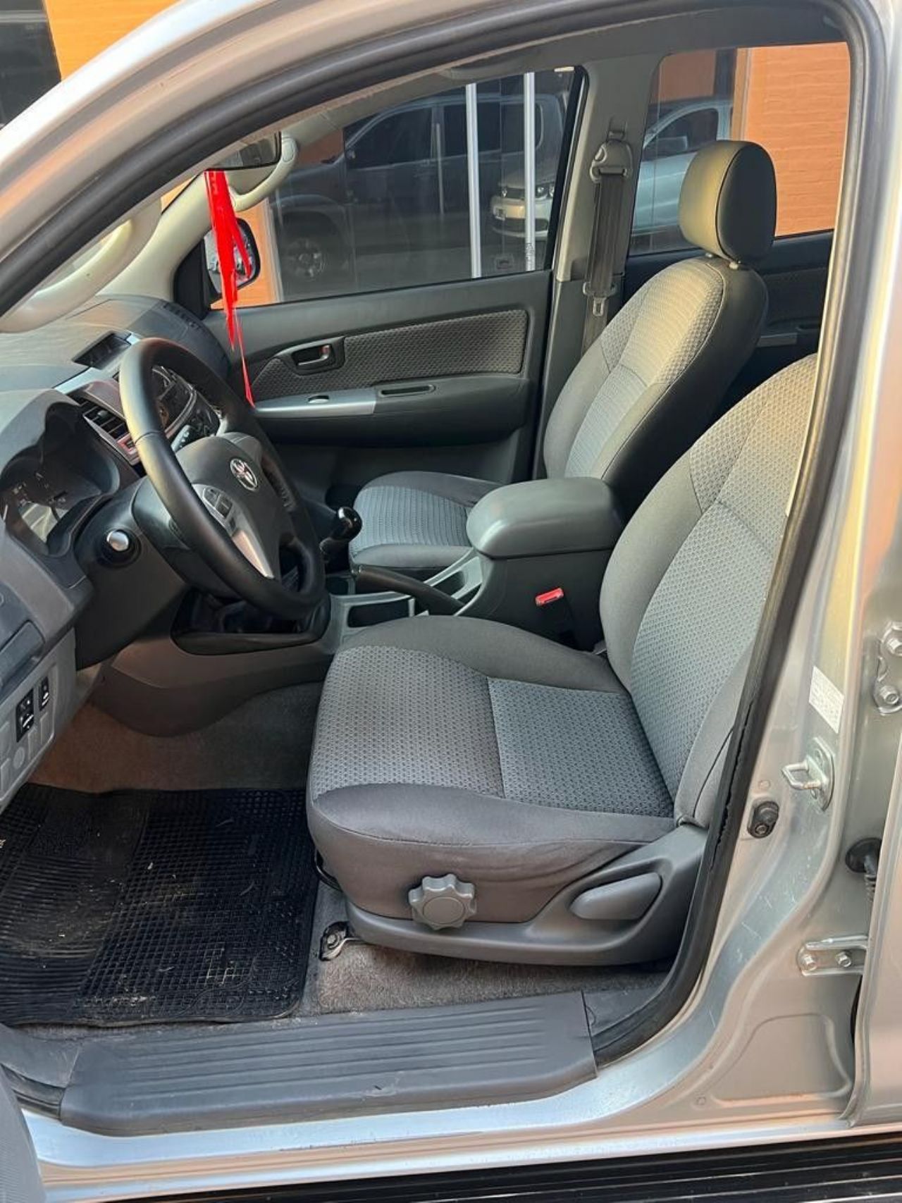 Toyota Hilux Usada en Mendoza, deRuedas
