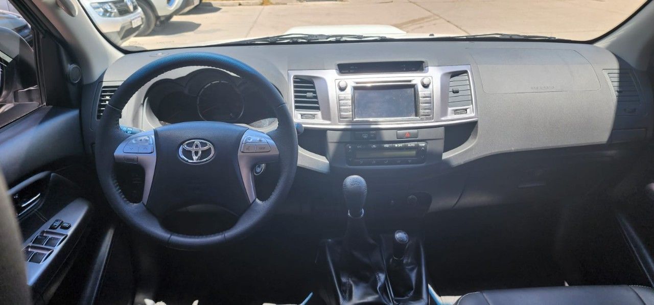 Toyota Hilux Usada en Mendoza, deRuedas