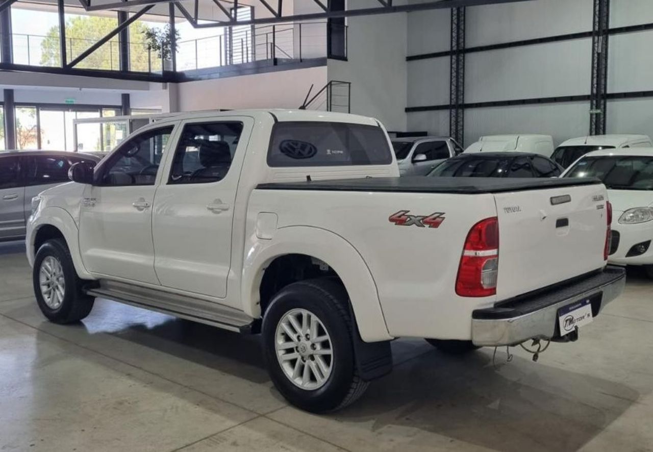 Toyota Hilux Usada en Mendoza, deRuedas