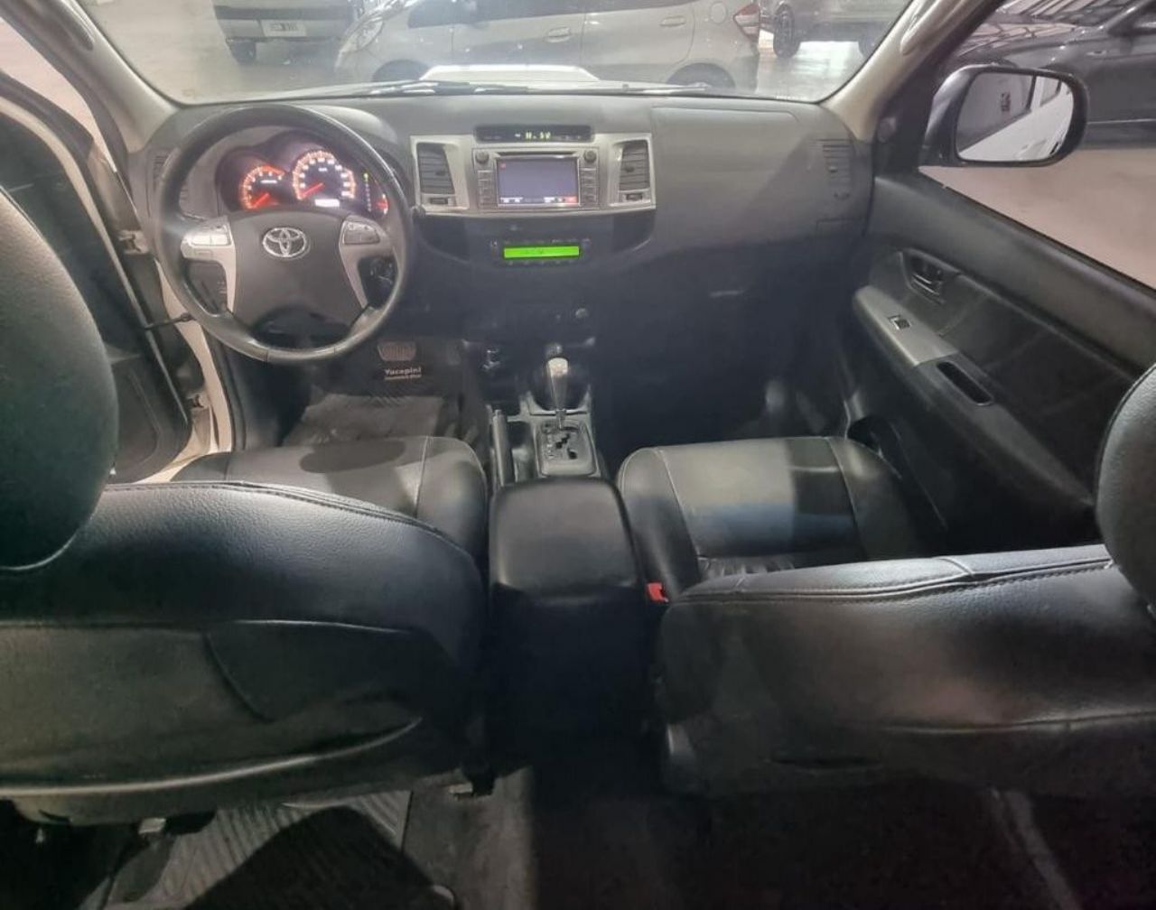 Toyota Hilux Usada en Mendoza, deRuedas
