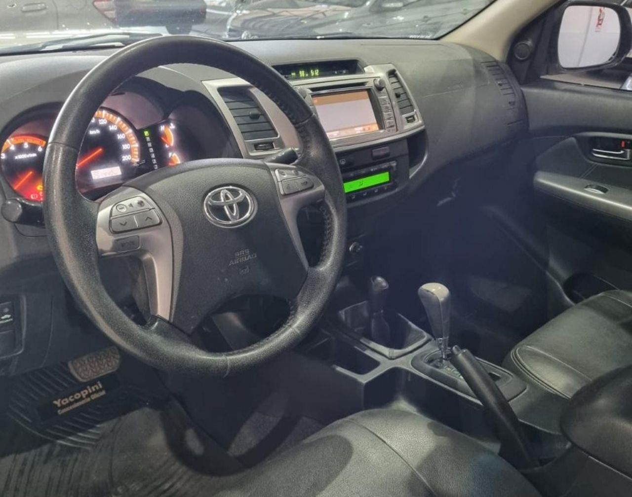 Toyota Hilux Usada en Mendoza, deRuedas
