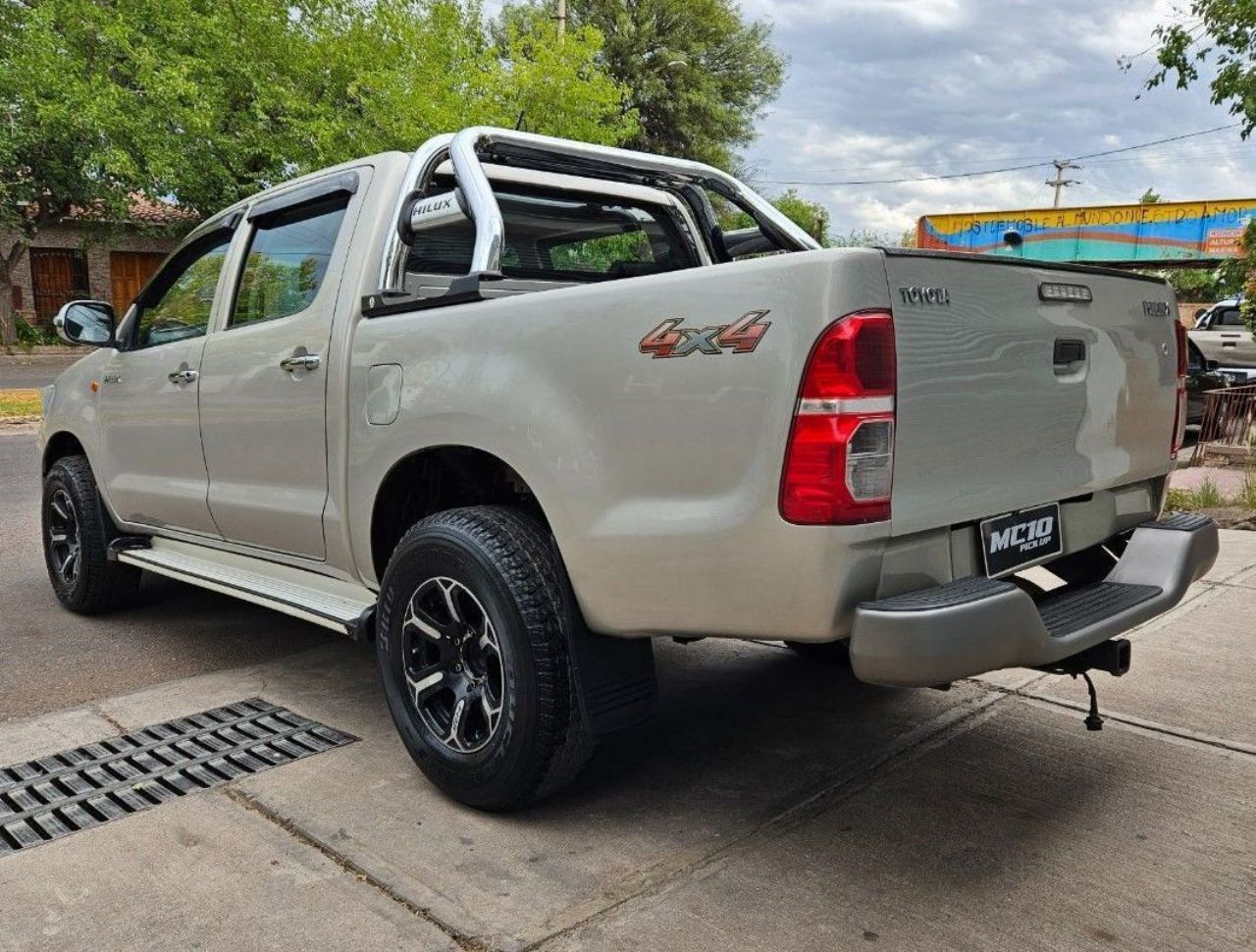 Toyota Hilux Usada en Mendoza, deRuedas