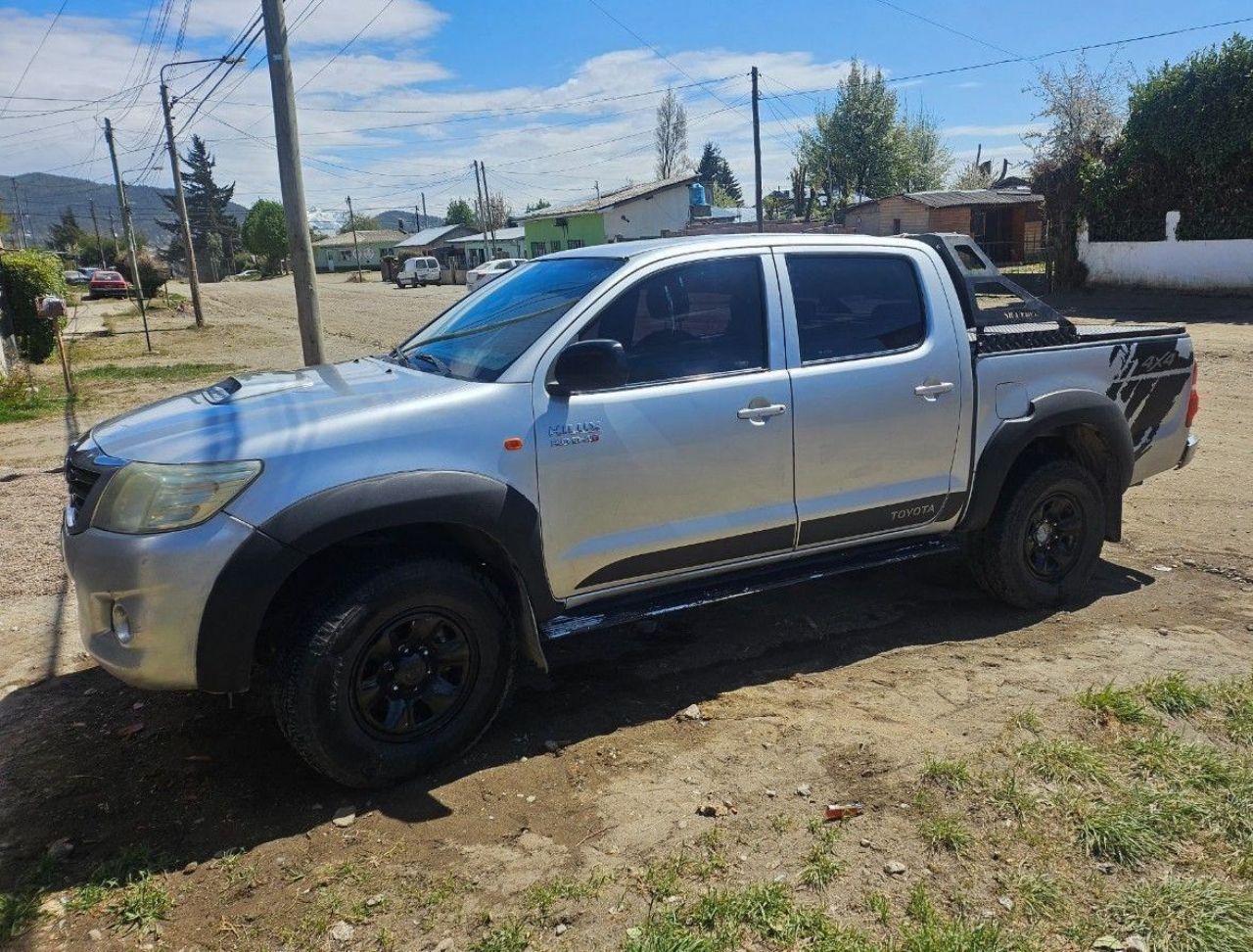 Toyota Hilux Usada en Río Negro, deRuedas
