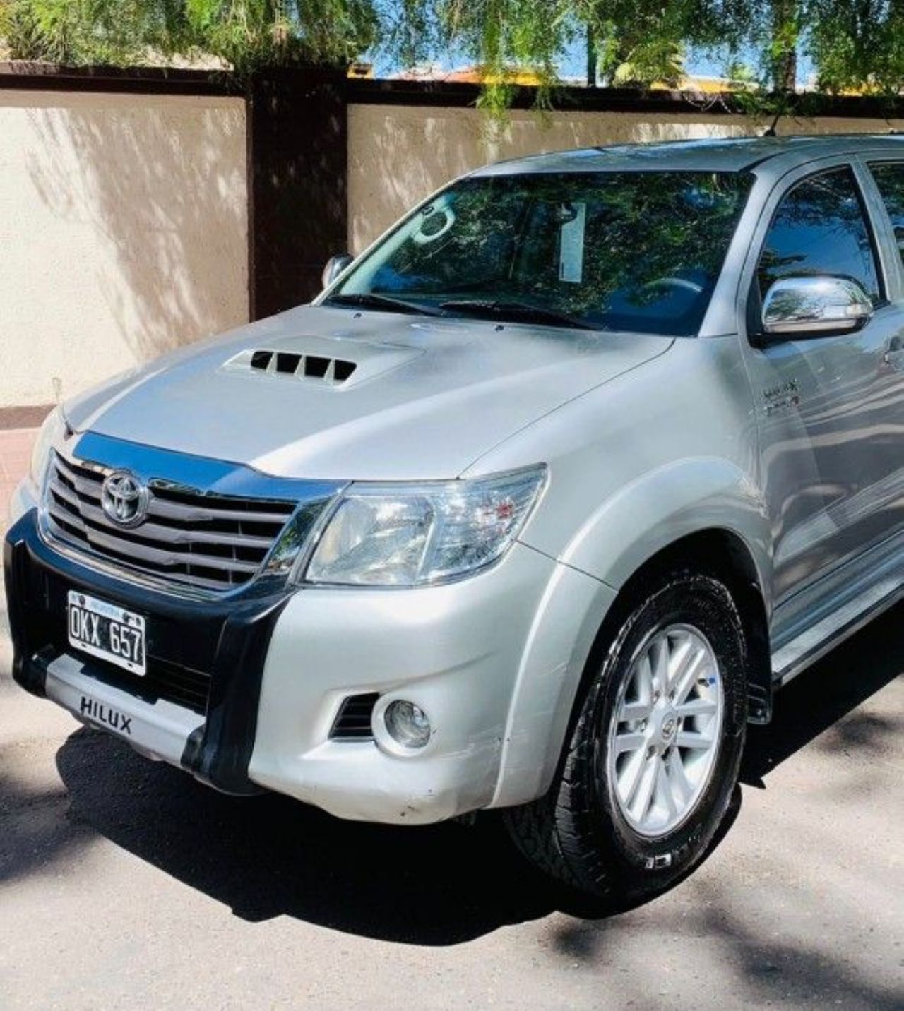 Toyota Hilux Usada en Mendoza, deRuedas