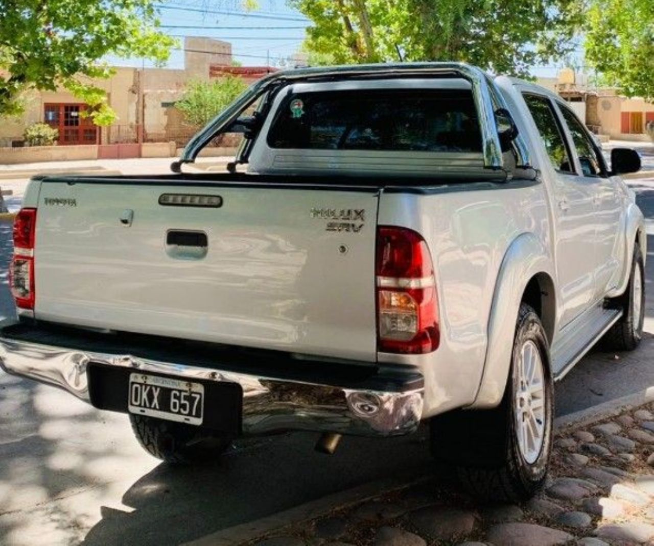 Toyota Hilux Usada en Mendoza, deRuedas