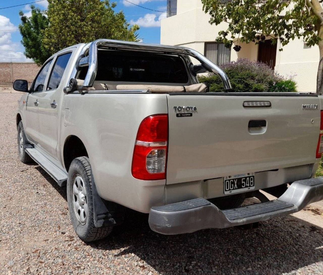 Toyota Hilux Usada en Mendoza, deRuedas