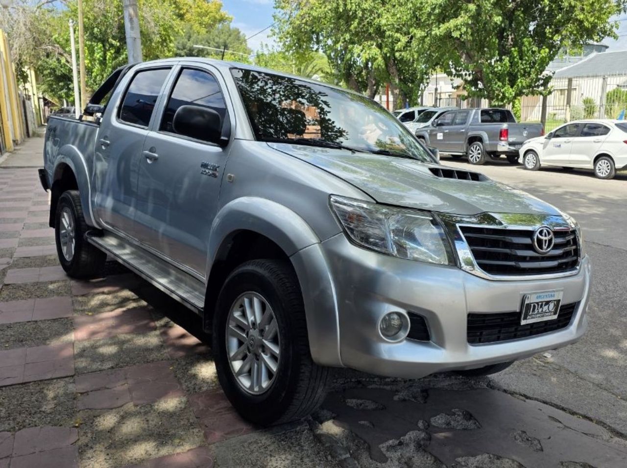 Toyota Hilux Usada Financiado en Mendoza, deRuedas