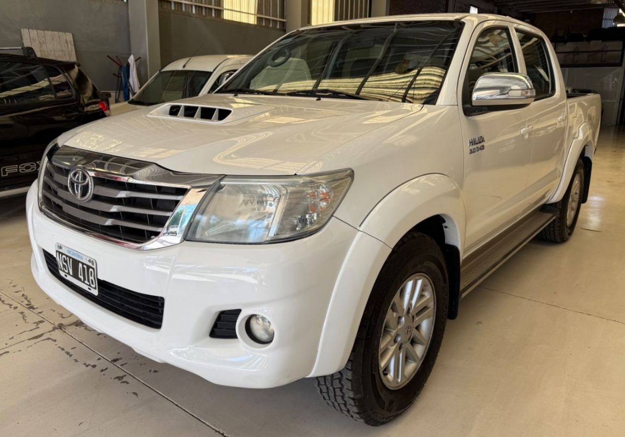 Toyota Hilux Usada Financiado en Mendoza, deRuedas