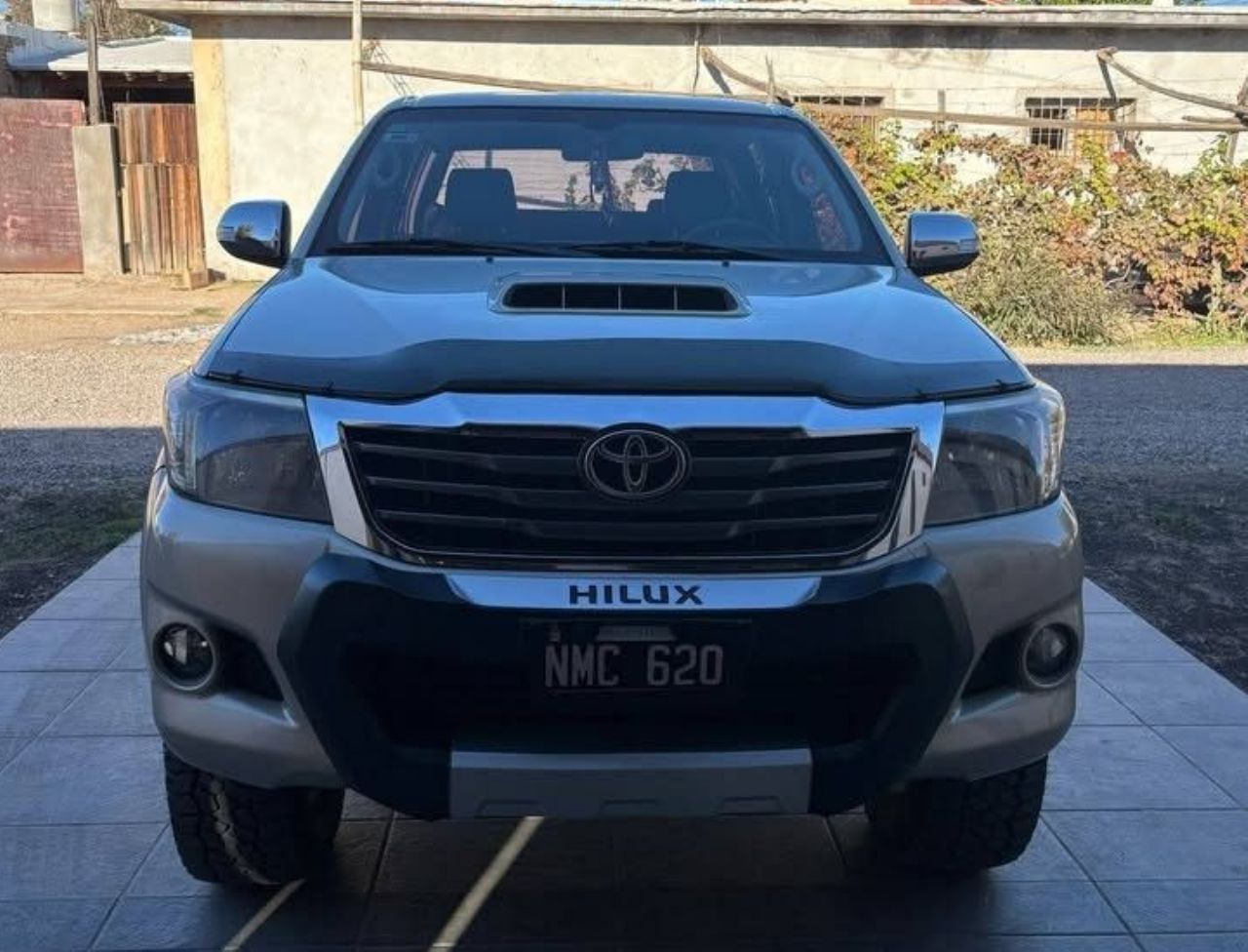 Toyota Hilux Usada en Mendoza, deRuedas