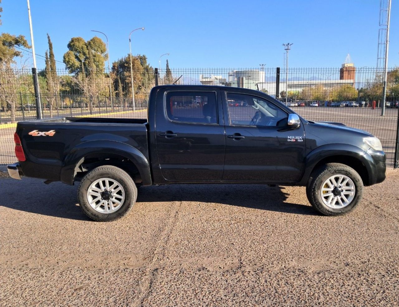 Toyota Hilux Usada en Mendoza, deRuedas