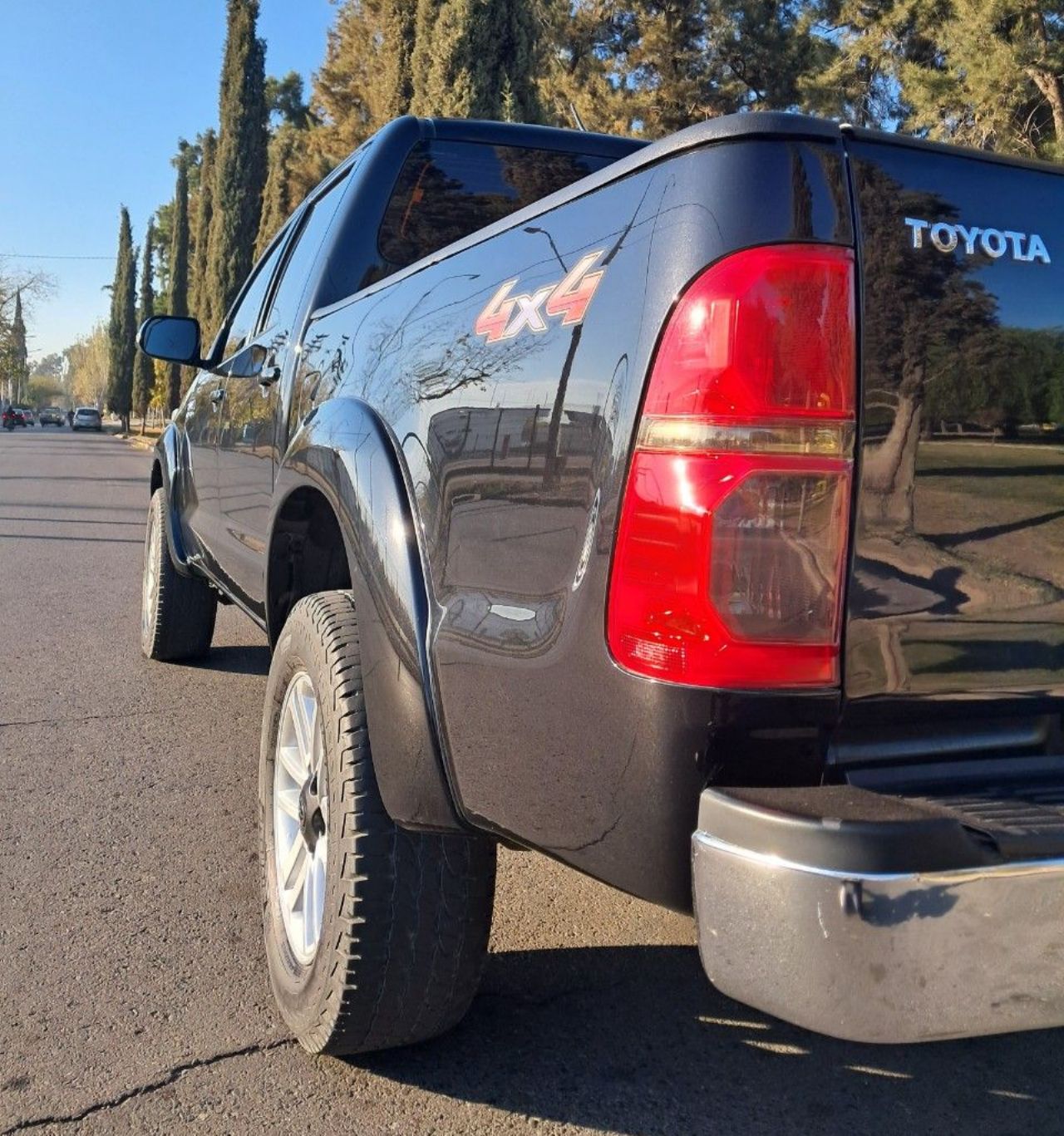 Toyota Hilux Usada en Mendoza, deRuedas