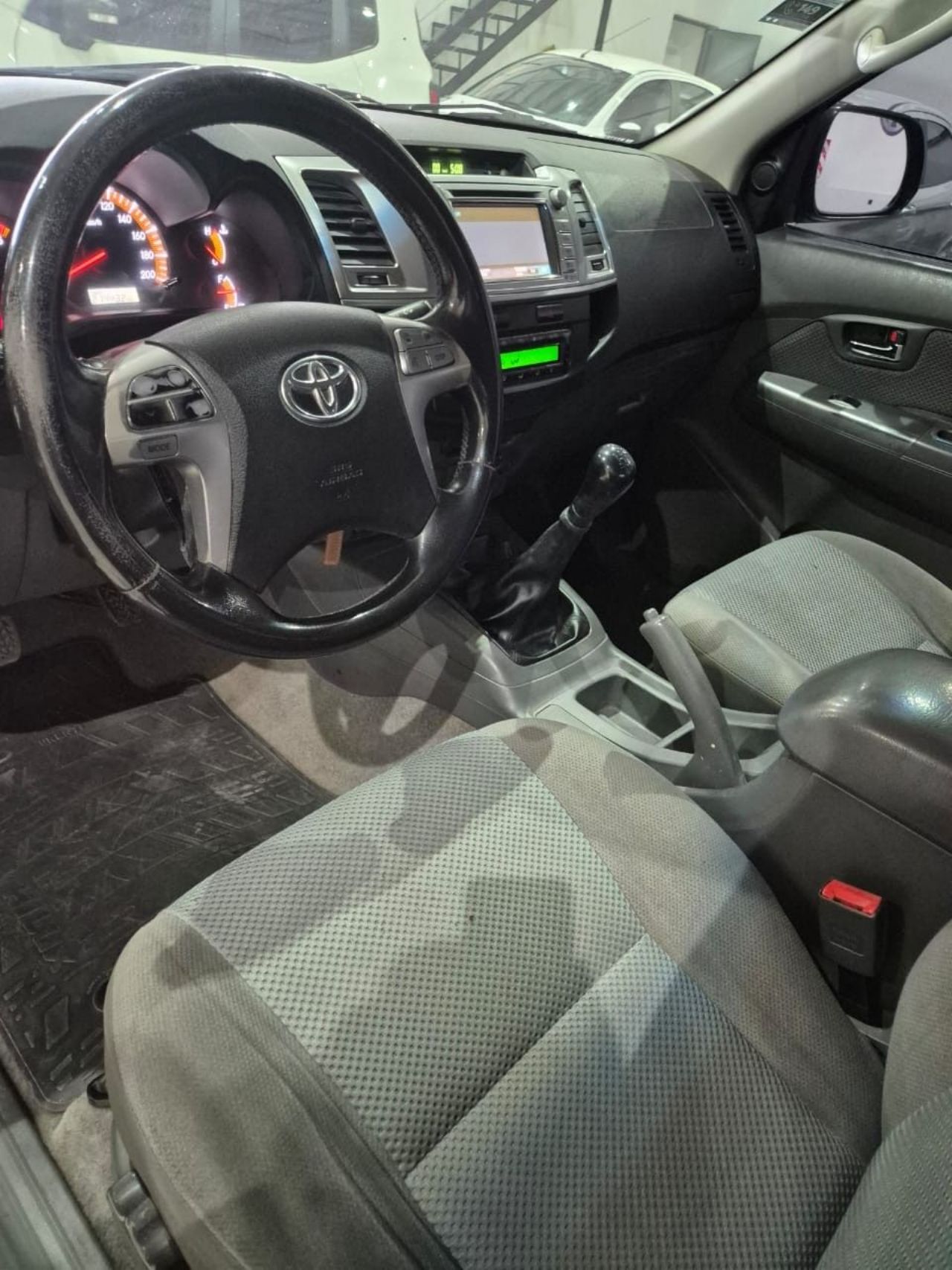 Toyota Hilux Usada en Mendoza, deRuedas