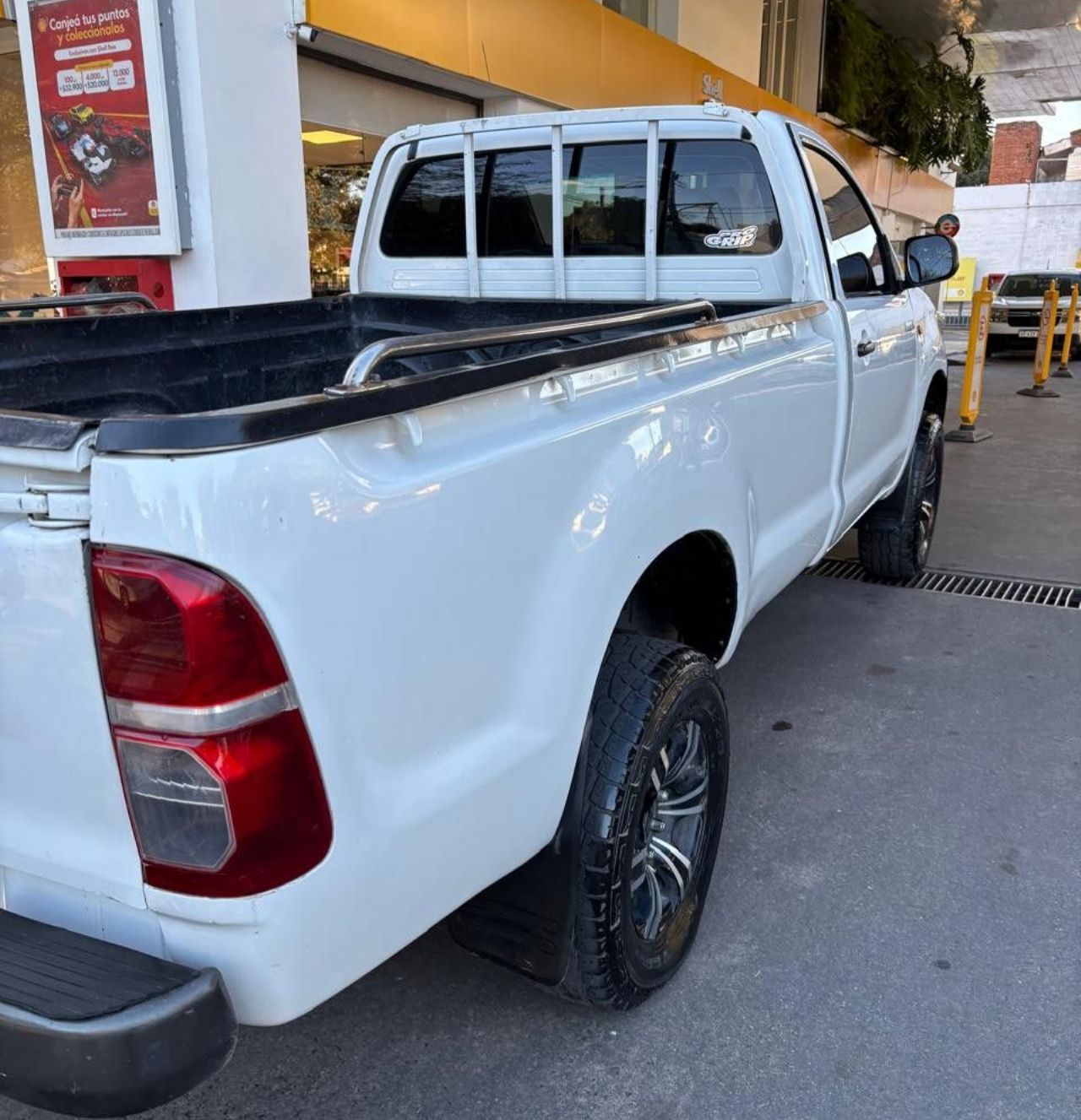 Toyota Hilux Usada en Córdoba, deRuedas