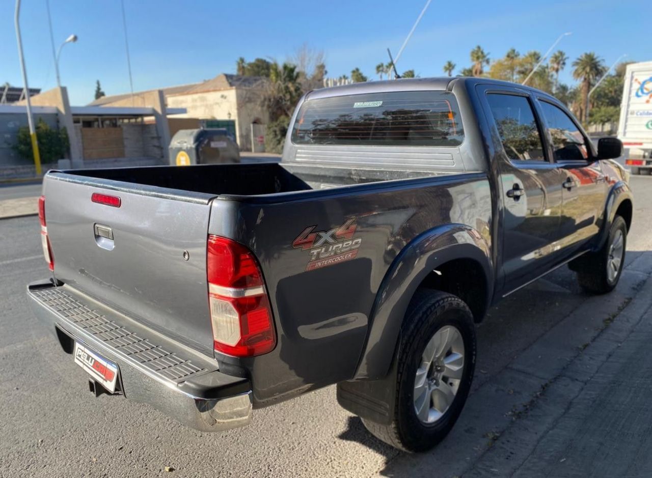 Toyota Hilux Usada Financiado en San Juan, deRuedas