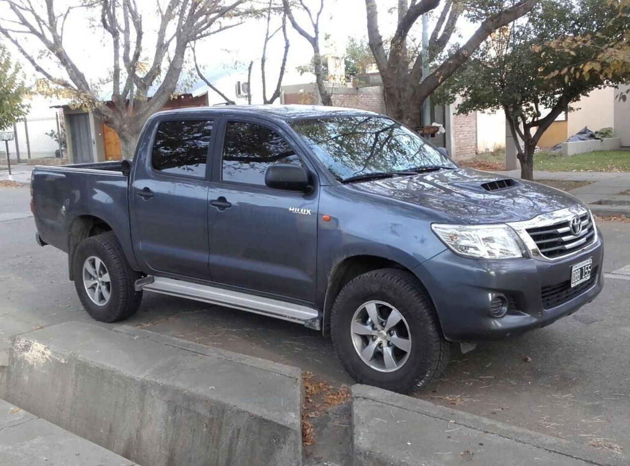 Toyota Hilux Usada en Mendoza, deRuedas