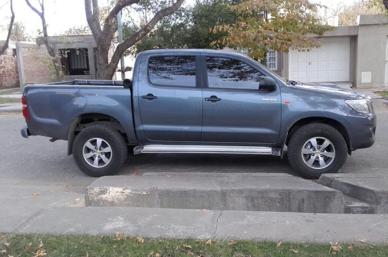 Toyota Hilux Usada en Mendoza, deRuedas