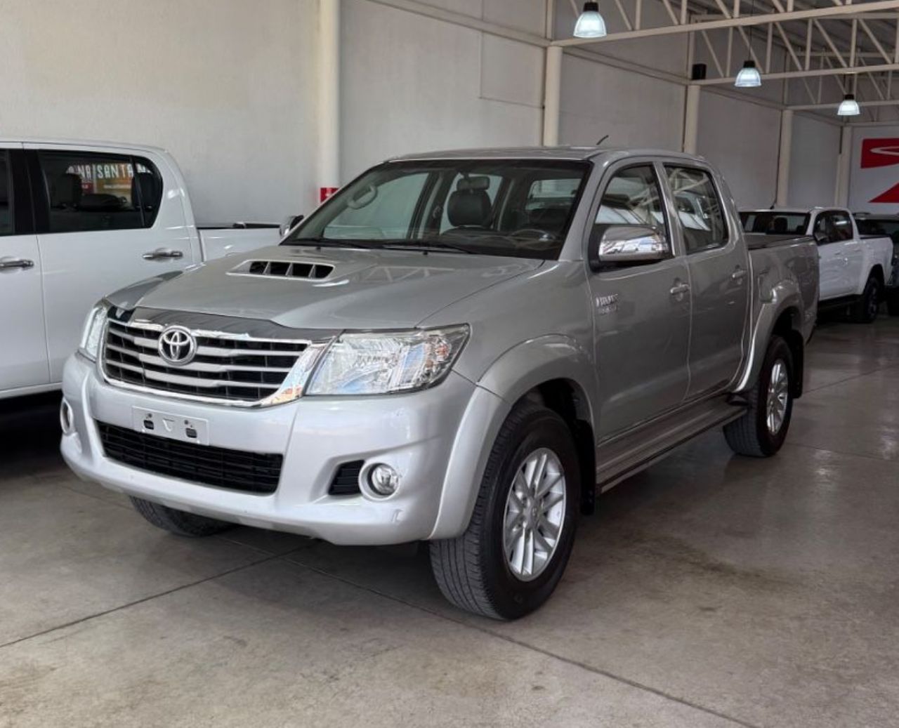 Toyota Hilux Usada Financiado en Mendoza, deRuedas