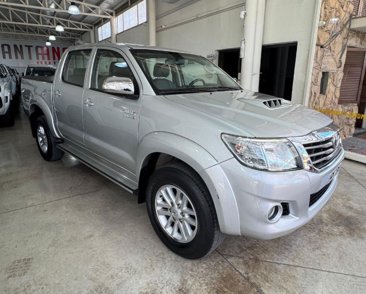 Toyota Hilux Usada Financiado en Mendoza, deRuedas