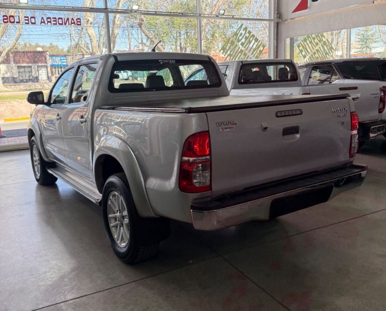 Toyota Hilux Usada Financiado en Mendoza, deRuedas