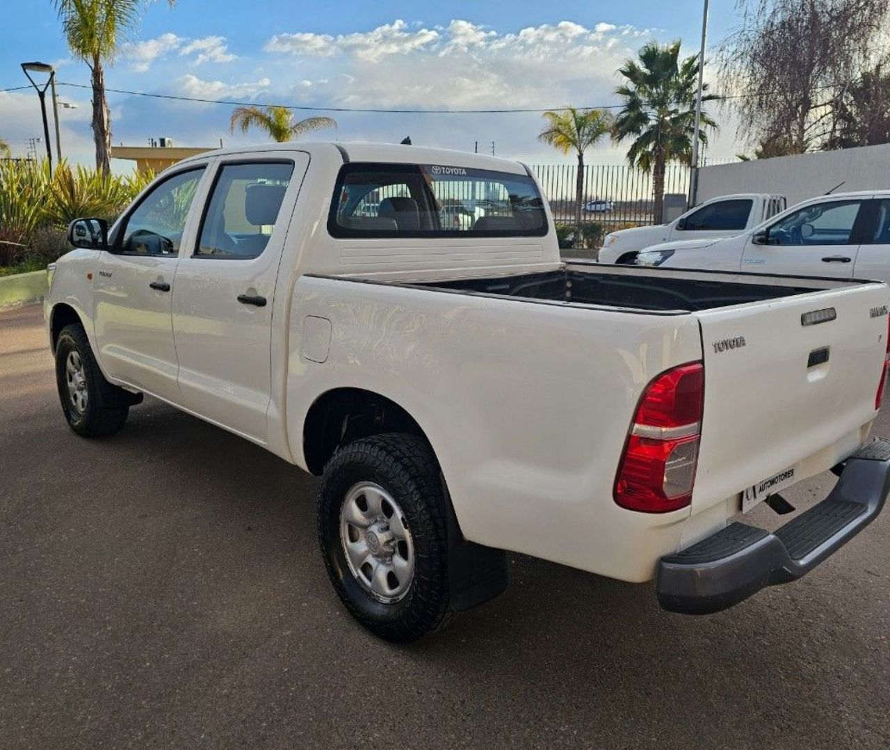 Toyota Hilux Usada Financiado en Mendoza, deRuedas