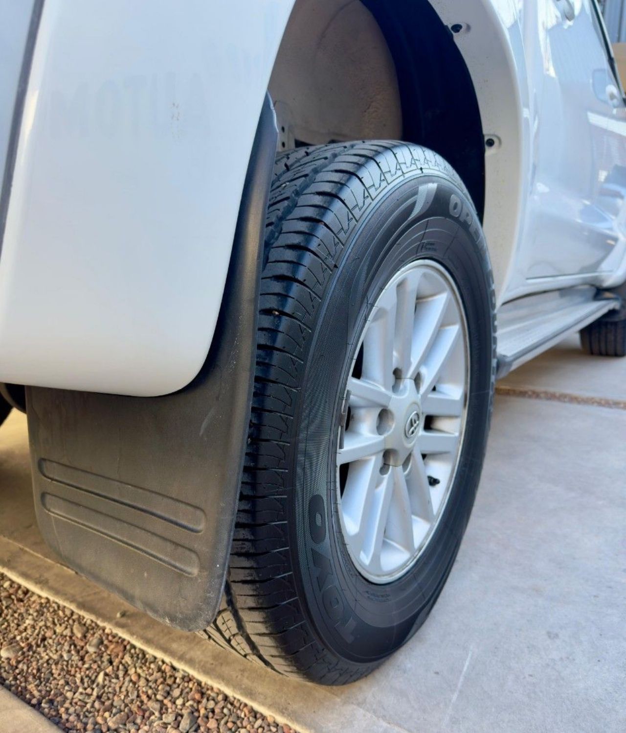 Toyota Hilux Usada Financiado en Mendoza, deRuedas