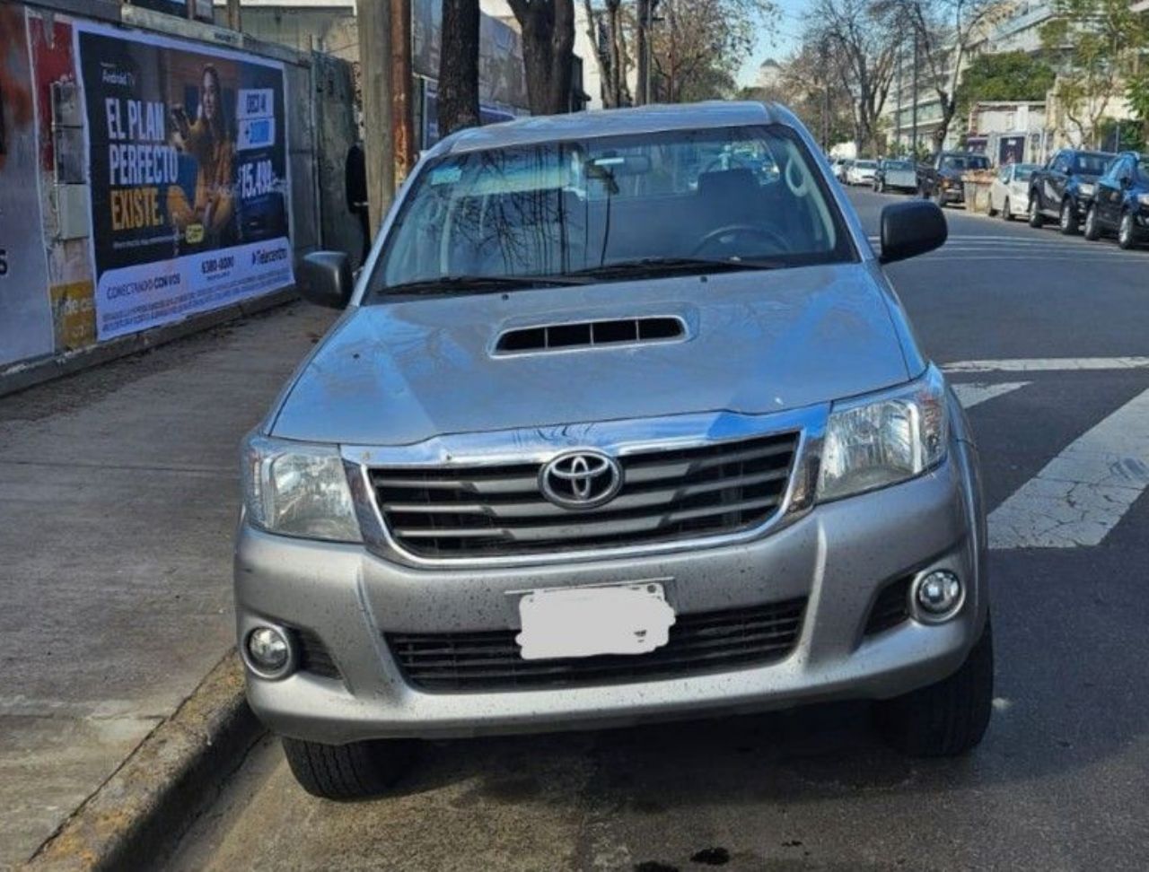 Toyota Hilux Usada en Buenos Aires, deRuedas