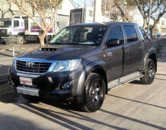 Toyota Hilux Usada en Mendoza Financiado