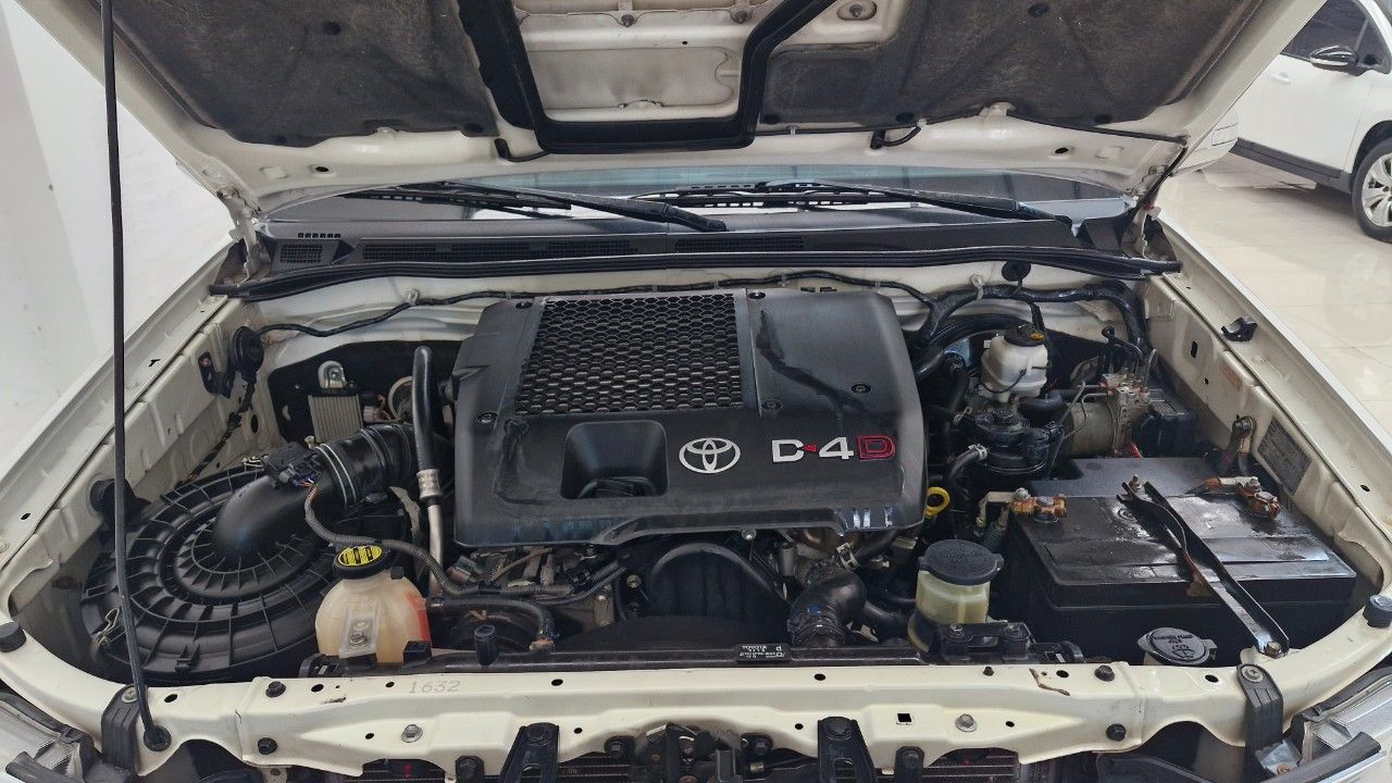 Toyota Hilux Usada Financiado en Mendoza, deRuedas
