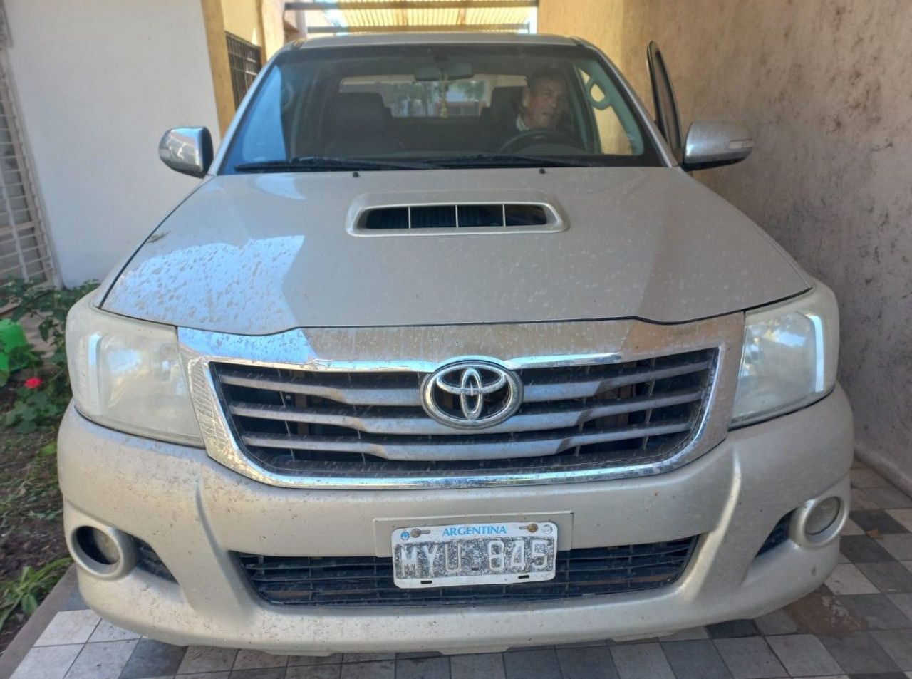 Toyota Hilux Usada Financiado en Córdoba, deRuedas
