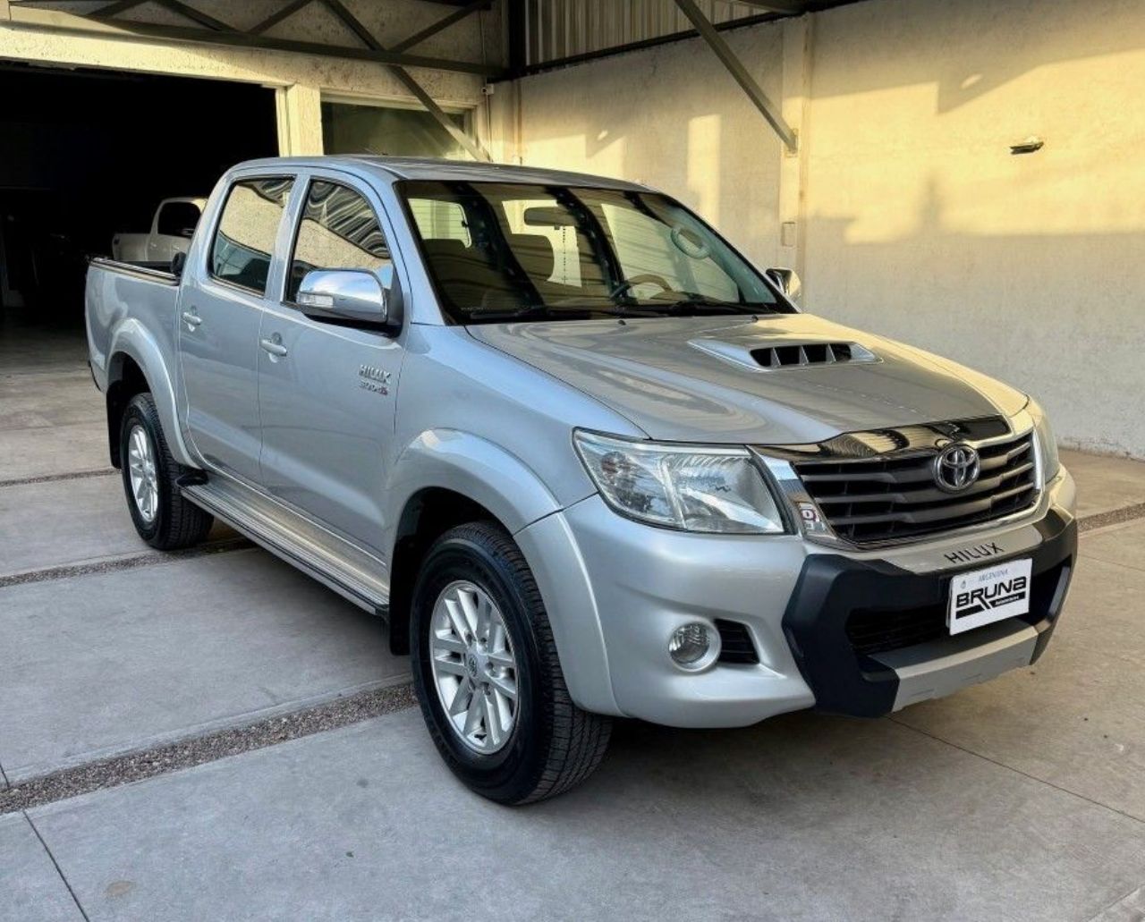 Toyota Hilux Usada Financiado en Mendoza, deRuedas