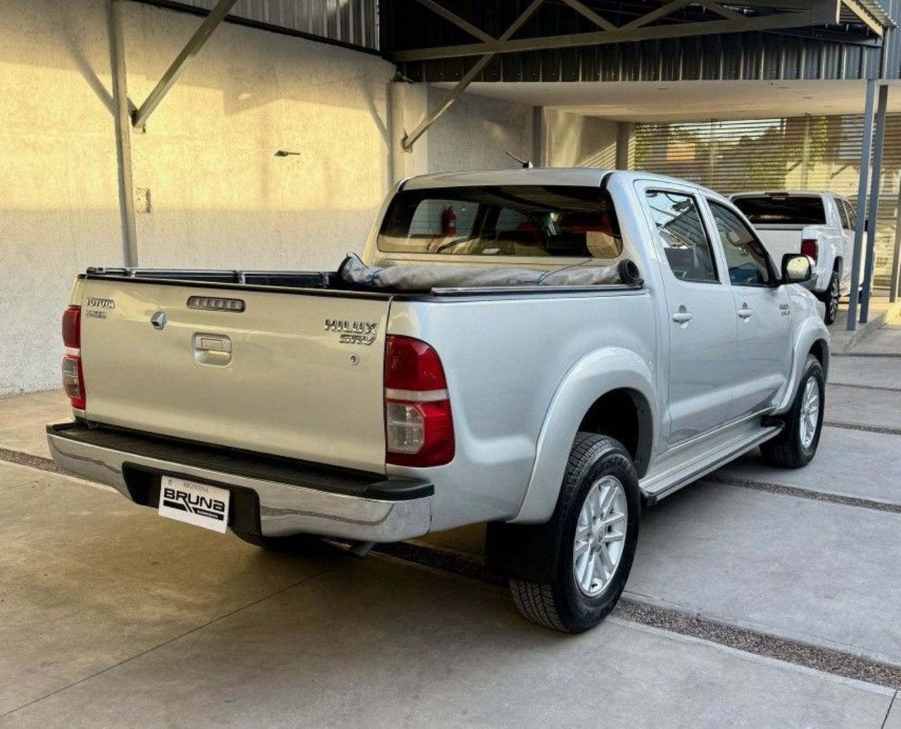 Toyota Hilux Usada Financiado en Mendoza, deRuedas
