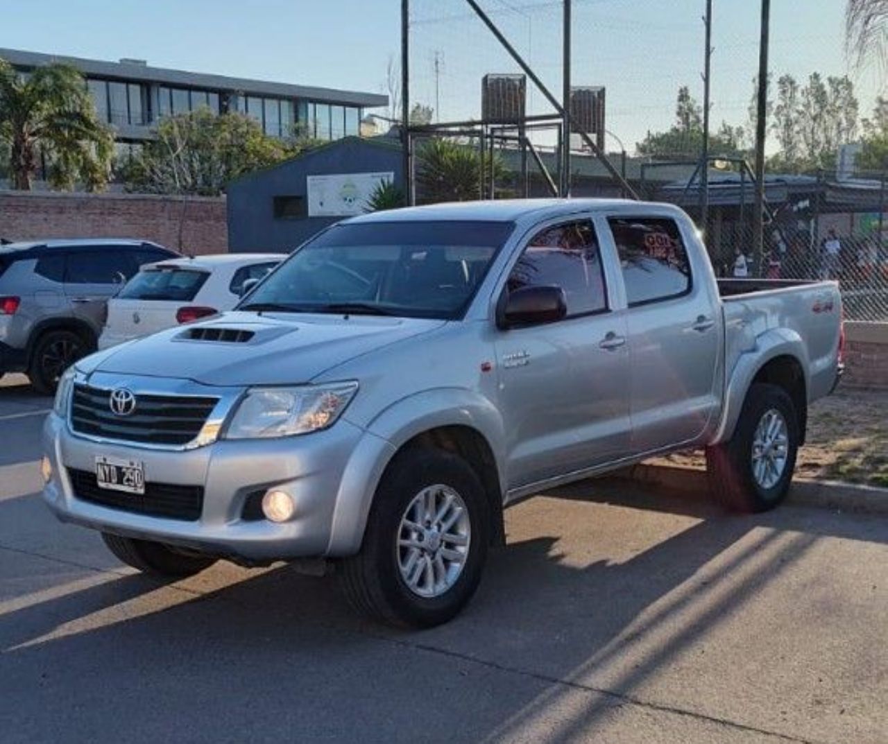 Toyota Hilux Usada Financiado en Córdoba, deRuedas
