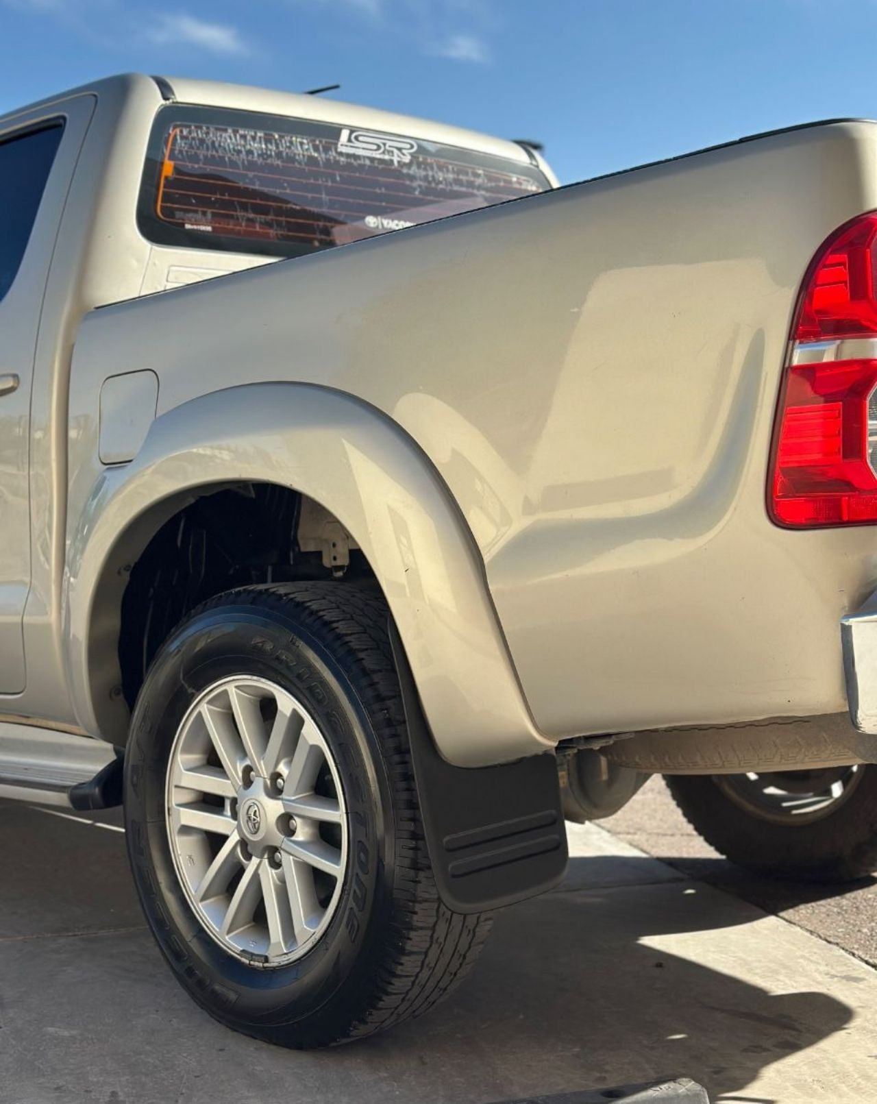 Toyota Hilux Usada en Mendoza, deRuedas