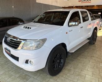 Toyota Hilux Usada en Córdoba Financiado