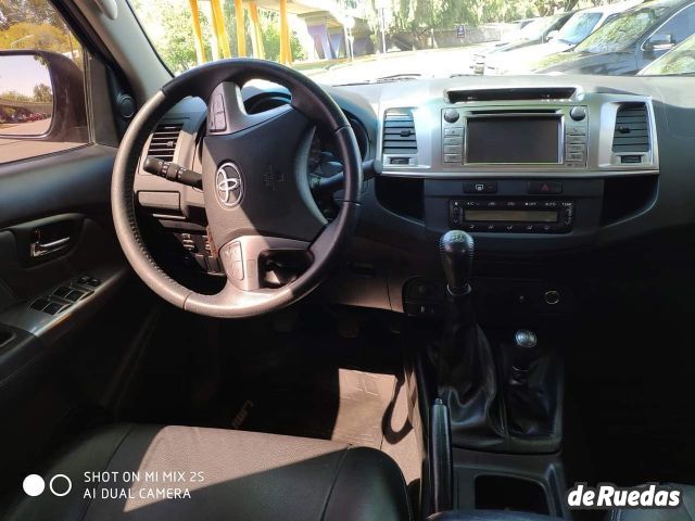 Toyota Hilux Usada en Mendoza, deRuedas
