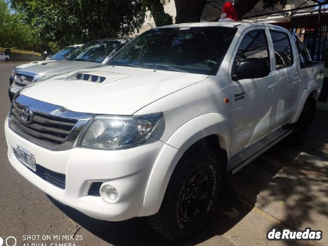 Toyota Hilux Usada en Mendoza, deRuedas