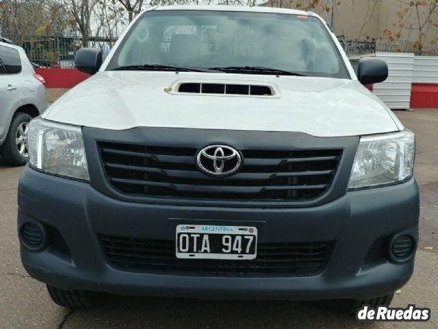 Toyota Hilux Usada en Mendoza, deRuedas