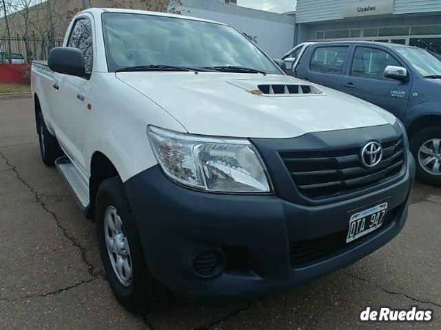 Toyota Hilux Usada en Mendoza, deRuedas