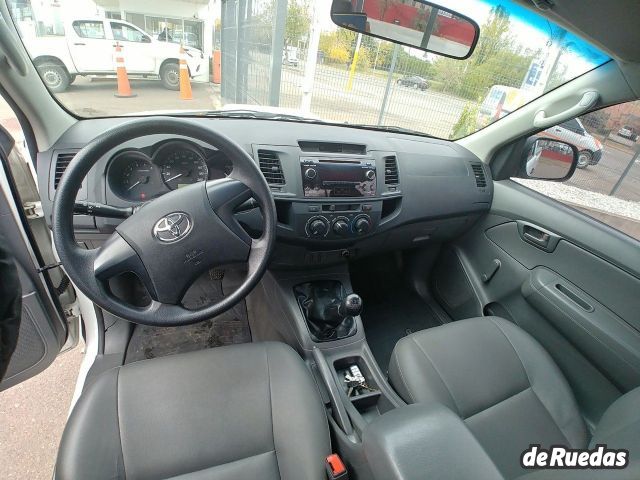 Toyota Hilux Usada en Mendoza, deRuedas