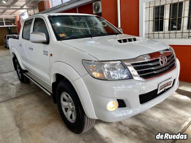 Toyota Hilux Usada en Mendoza, deRuedas