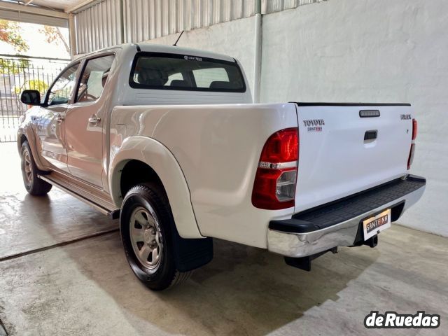 Toyota Hilux Usada en Mendoza, deRuedas