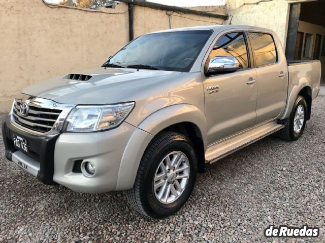 Toyota Hilux Usada en Mendoza, deRuedas