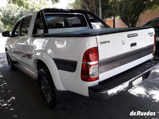 Toyota Hilux Usada en Mendoza, deRuedas