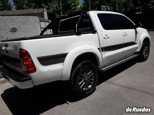 Toyota Hilux Usada en Mendoza, deRuedas