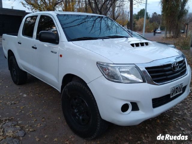 Toyota Hilux Usada en Mendoza, deRuedas