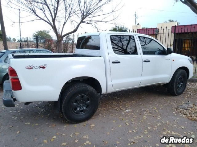 Toyota Hilux Usada en Mendoza, deRuedas