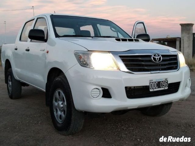 Toyota Hilux Usada en Mendoza, deRuedas