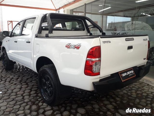 Toyota Hilux Usada en Mendoza, deRuedas